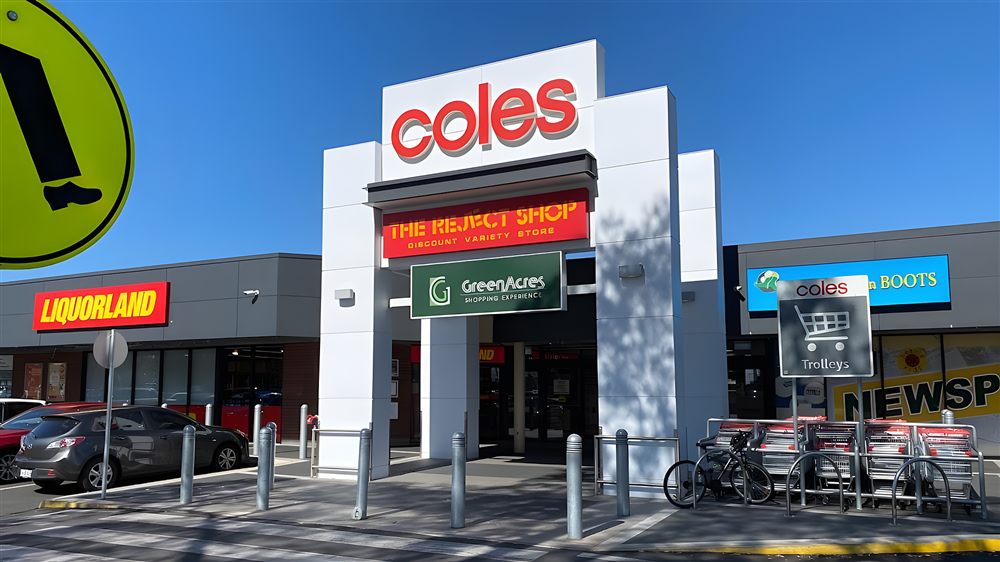 Greenacres shopping centre entrance